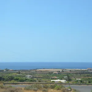 https://casa-mar-azul-las-puntas.in-canary-islands.com